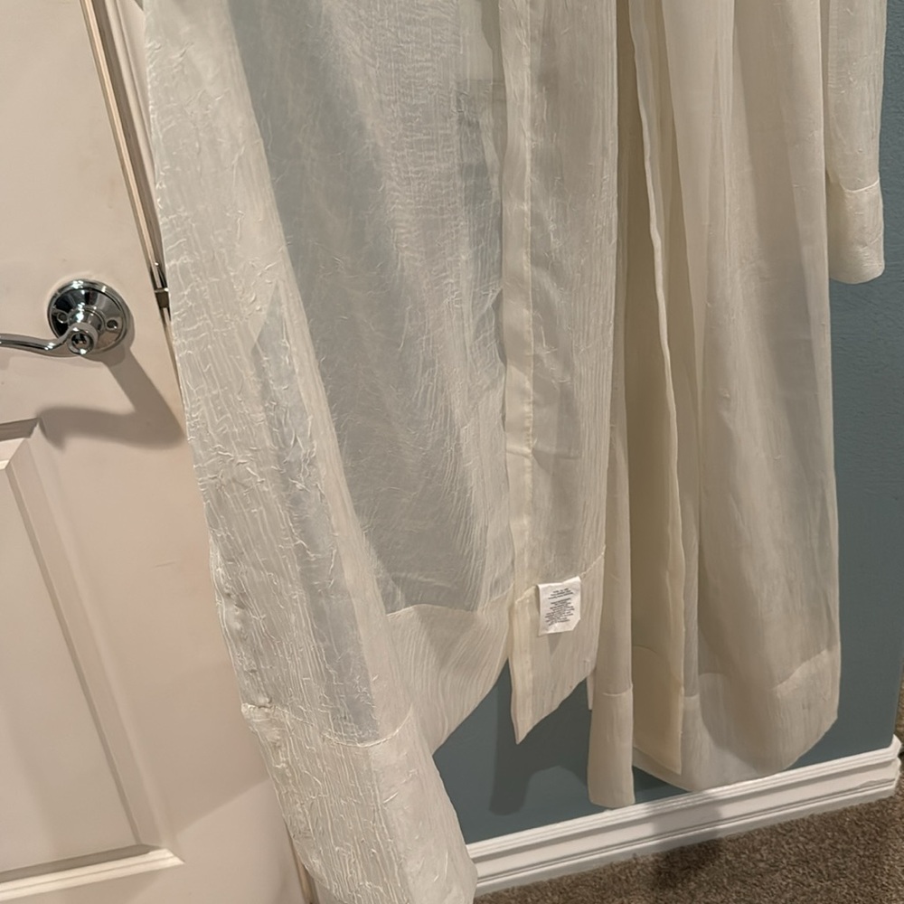Cream colored sheer floor length curtains - Picture 3 of 3